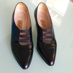 Amalfi Pillow Fanfare Heels